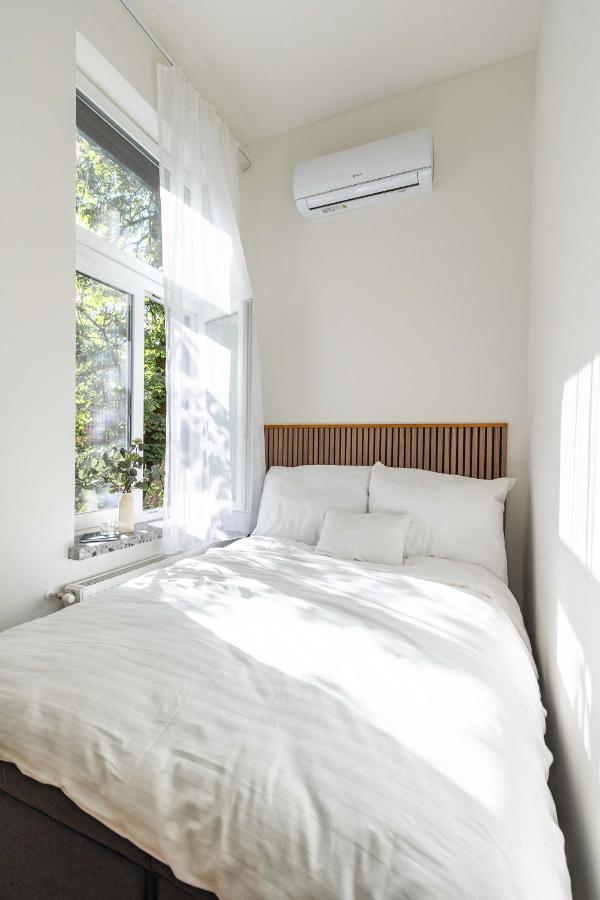 Modern Apartment French Balkony Βουδαπέστη Εξωτερικό φωτογραφία