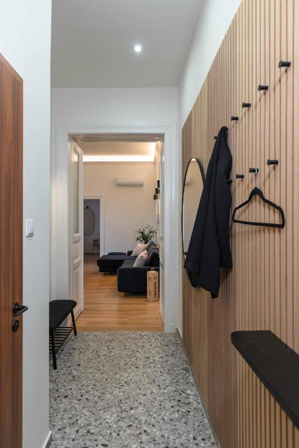 Modern Apartment French Balkony Βουδαπέστη Εξωτερικό φωτογραφία